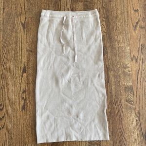 Beige ribbed body con skirt